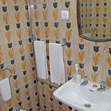 Pensao Franca 게스트하우스 2*