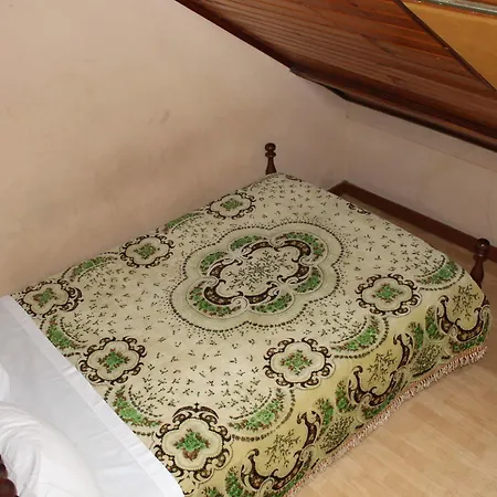Pensao Franca Guest house 2*