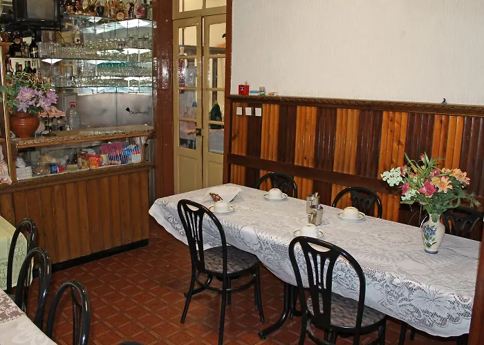 Pensao Franca 2* Oporto