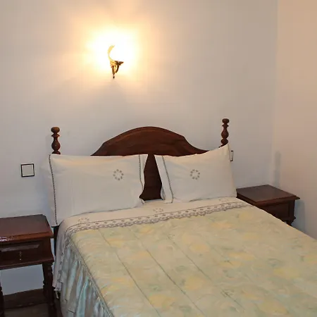 Pensao Franca Guest house 2*