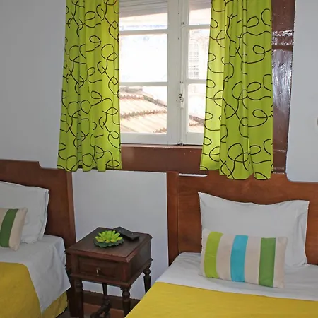 Guest house Pensao Franca 2*